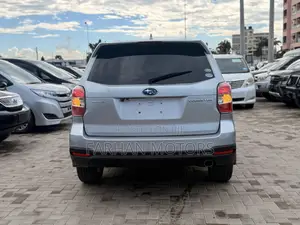 Subaru Forester 2015 Silver
