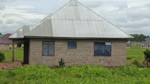 4bdrm House in Buswelu for sale