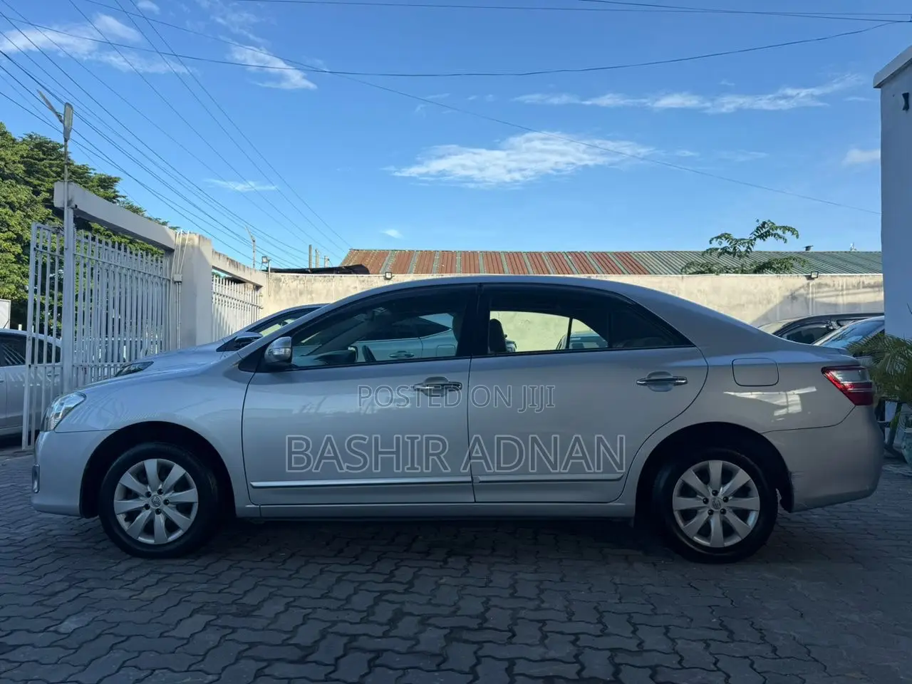 Toyota Premio 1.5 FWD 2010 Silver