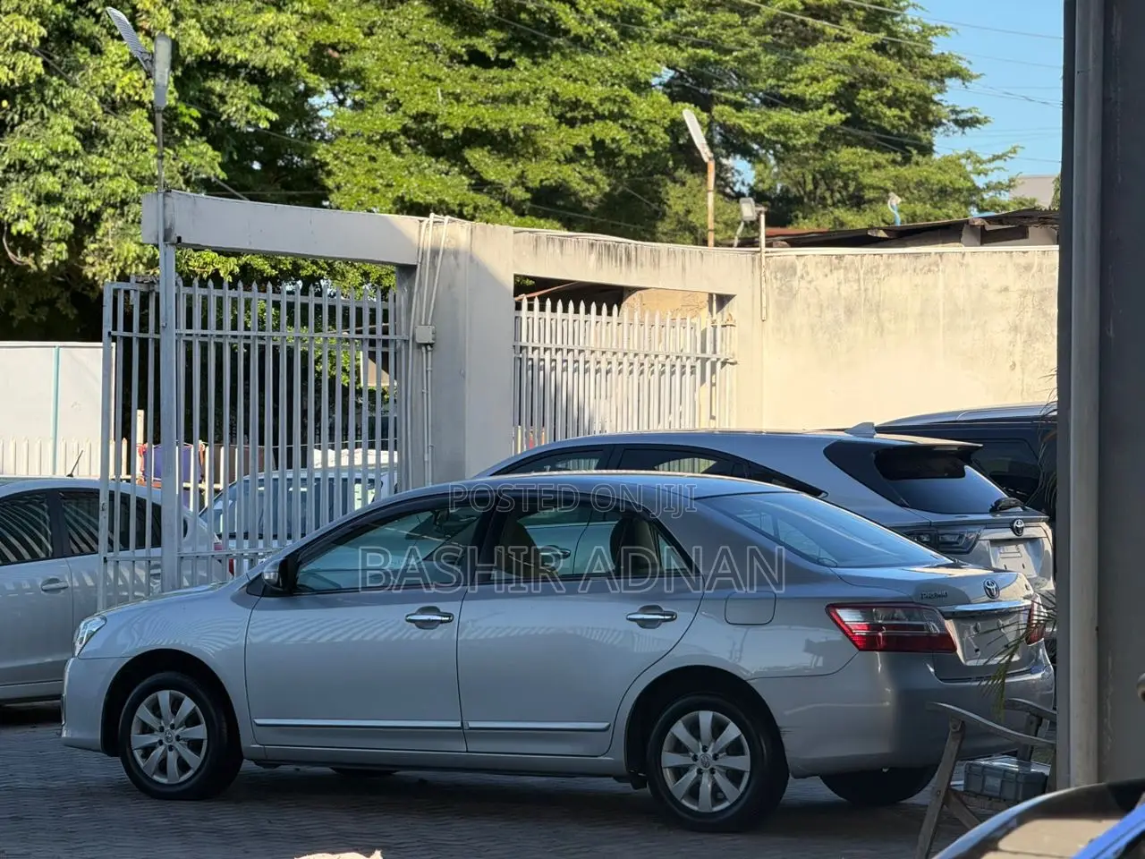 Toyota Premio 1.5 FWD 2010 Silver