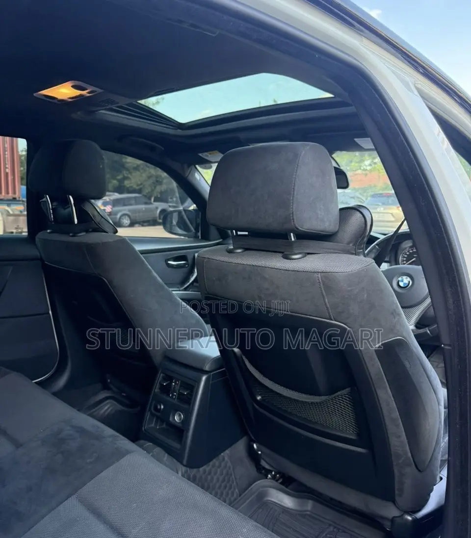 BMW 3 Series 2009 Pearl