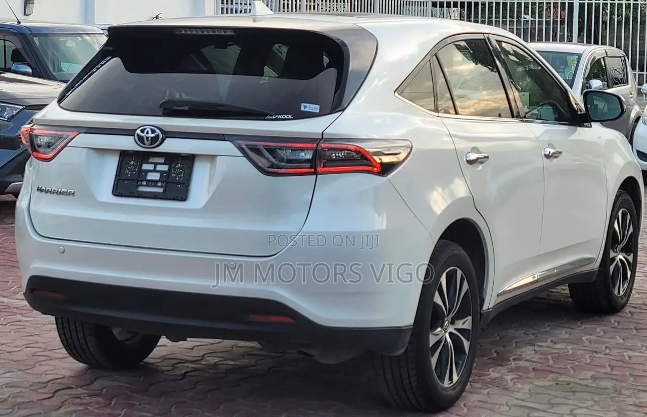 Toyota Harrier 2015 White