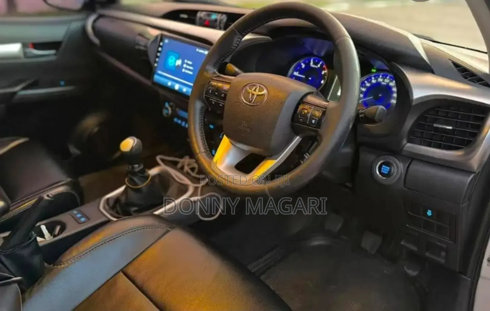 Toyota Hilux 2019 Gray