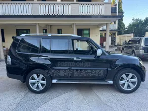 Mitsubishi Pajero 2008 Black