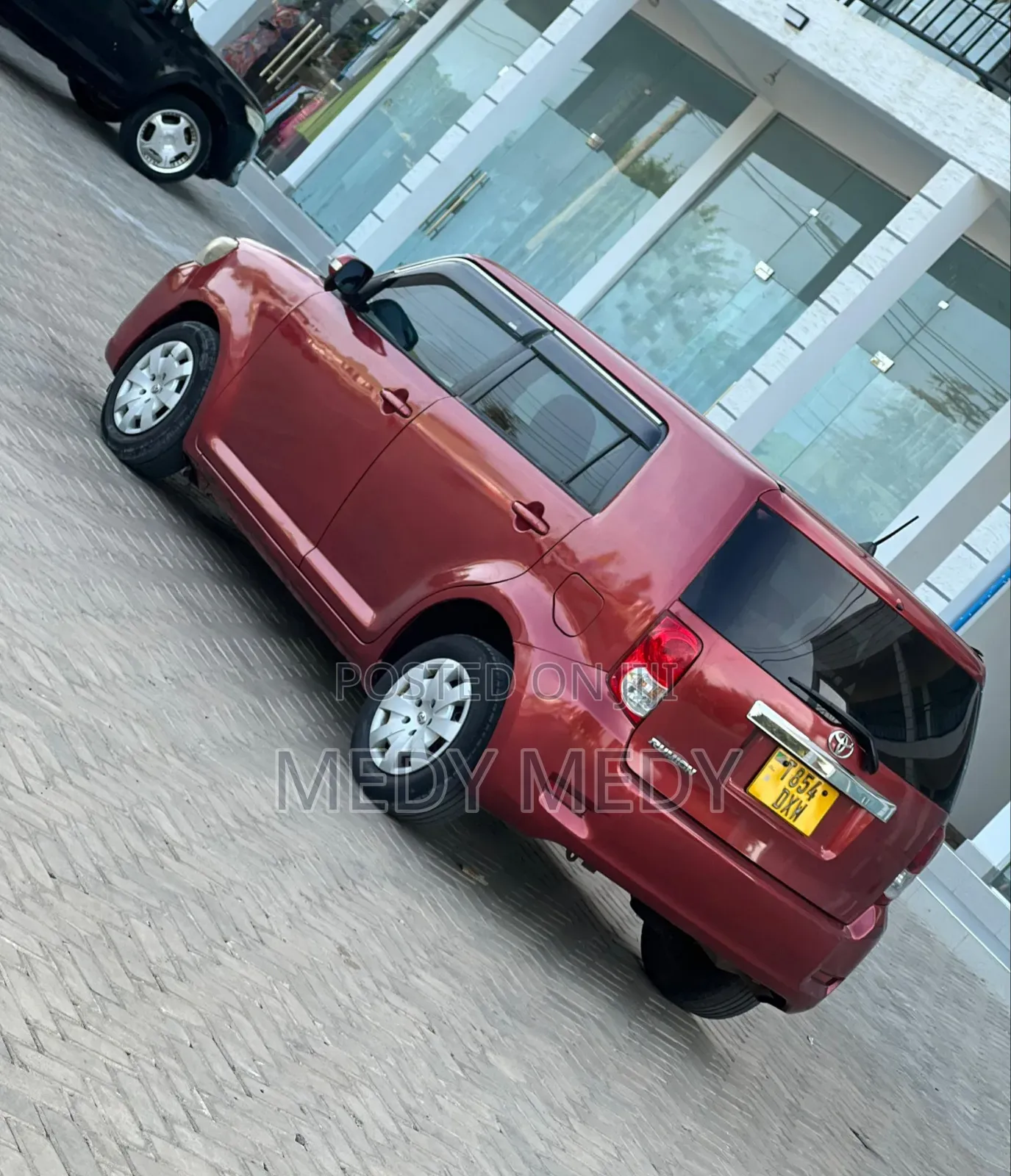 Toyota Corolla Rumion 2009 Maroon