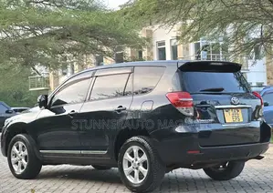 Toyota Vanguard 2012 Matt Black