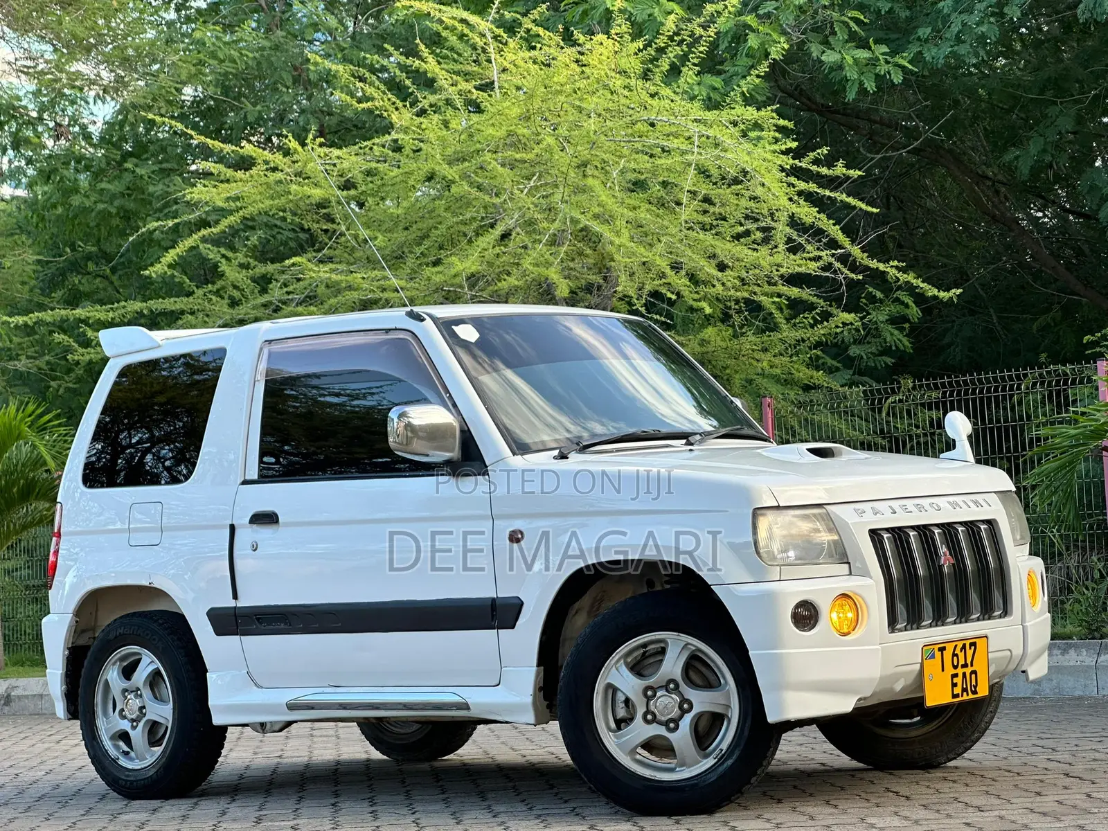 Mitsubishi Pajero Mini 2003 White