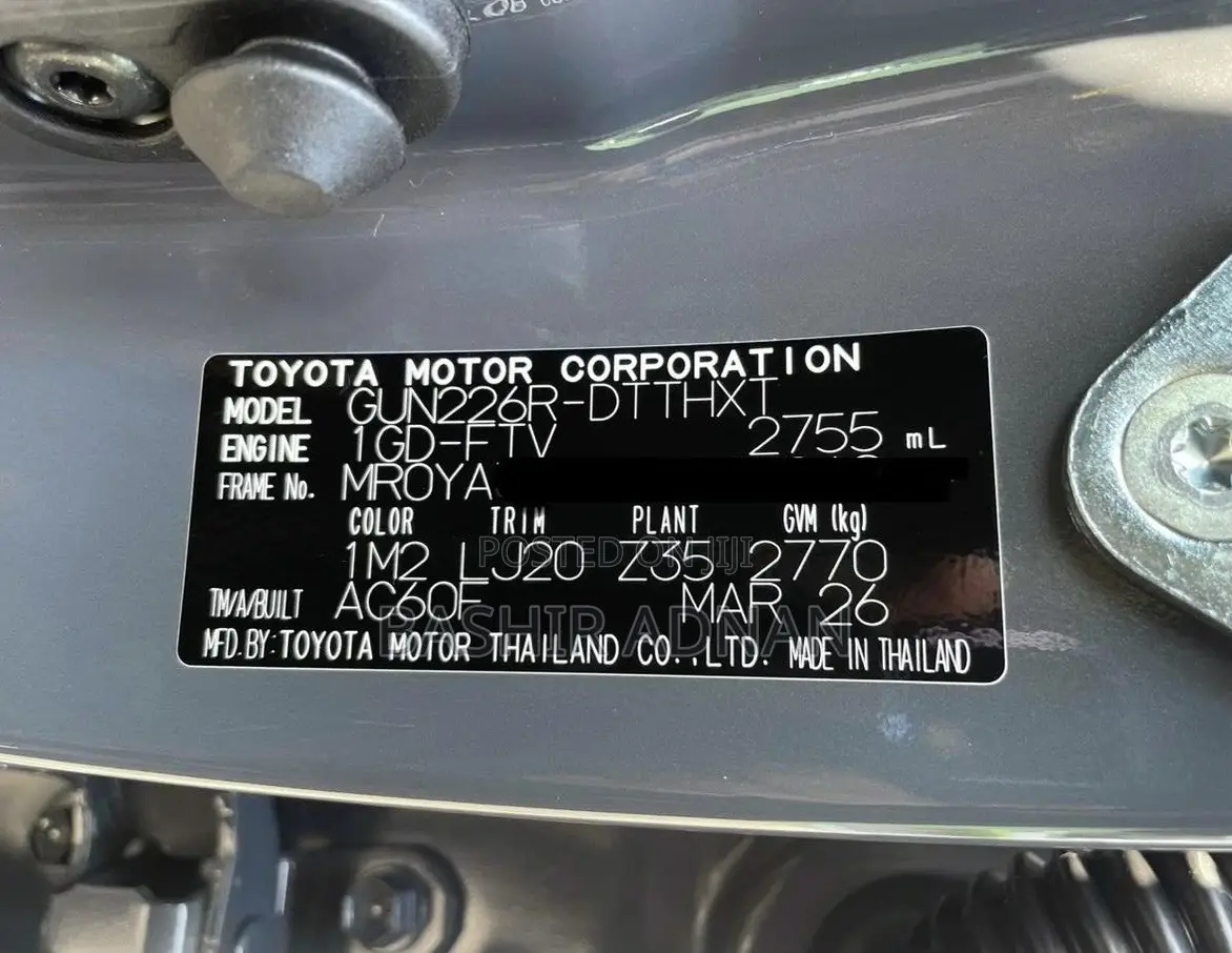 New Toyota Hilux 2025 Gray