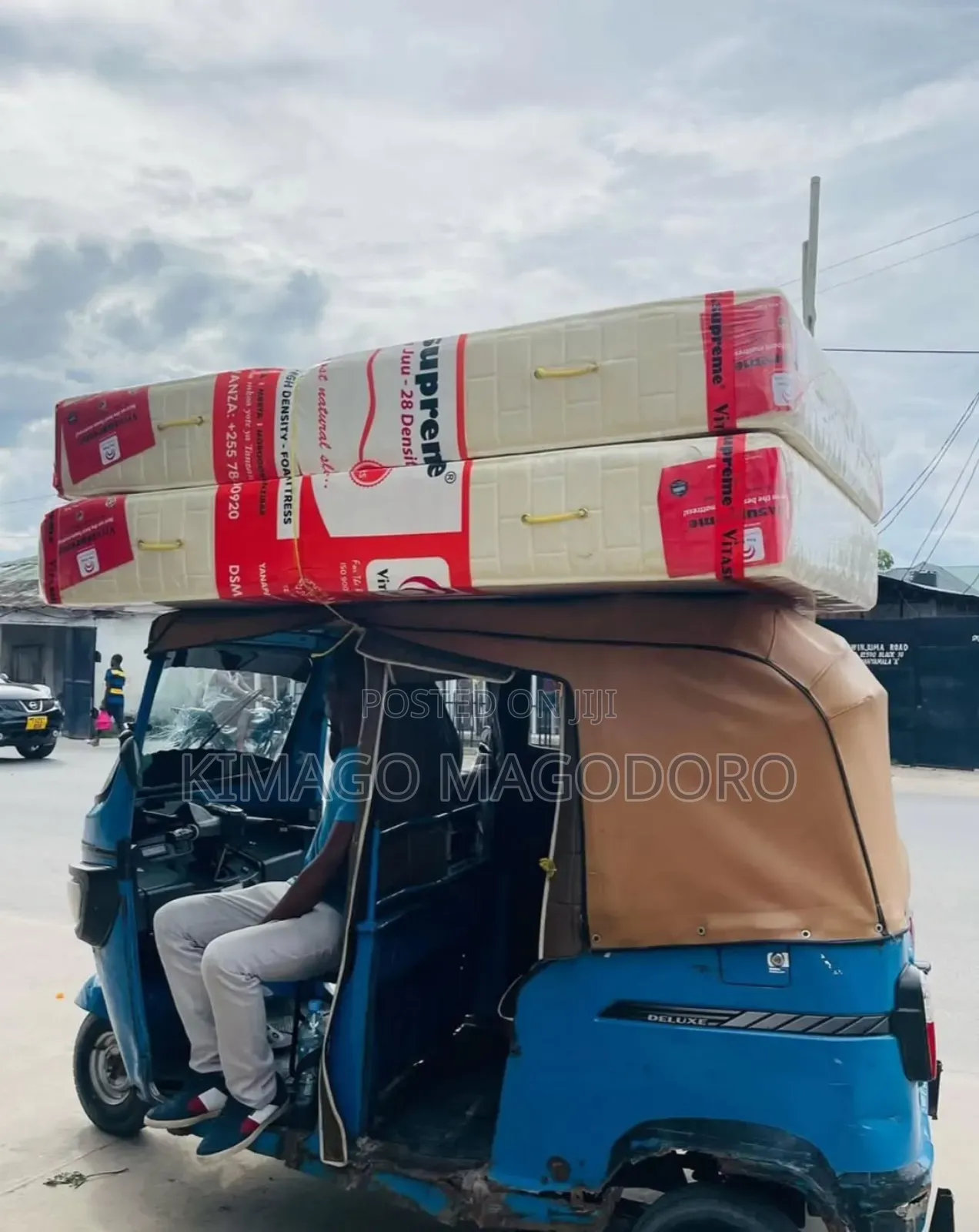 Vitasupreme White Mattress Size 5*6*10 Free Delivery in Dar