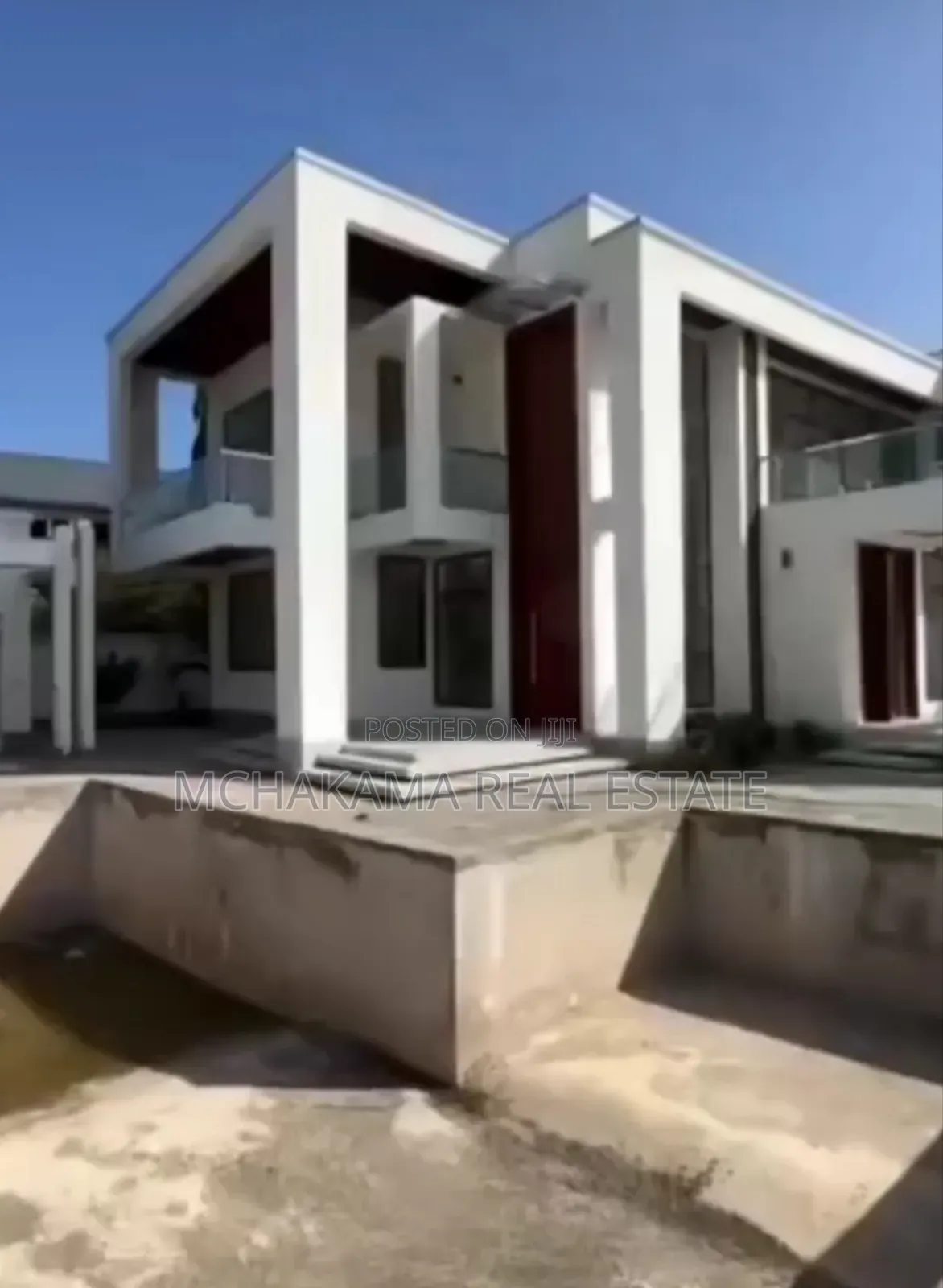 5bdrm Block of Flats in Mchakama Real Estate, Mbweni for sale