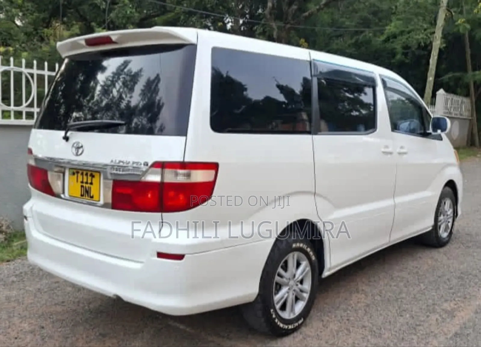 Toyota Alphard 2005 White