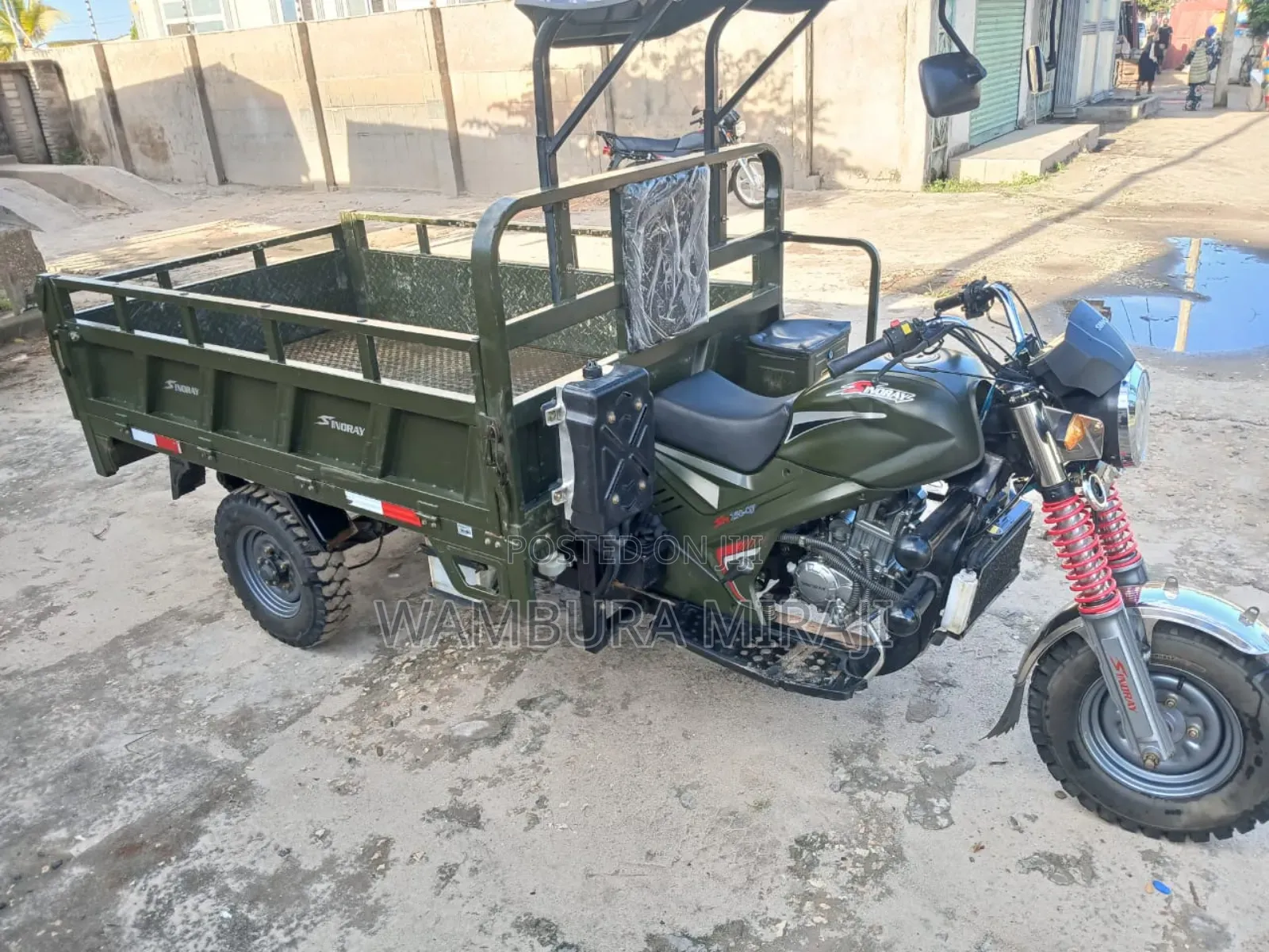 Bajaj Avenger 220 Cruise 2026 Green