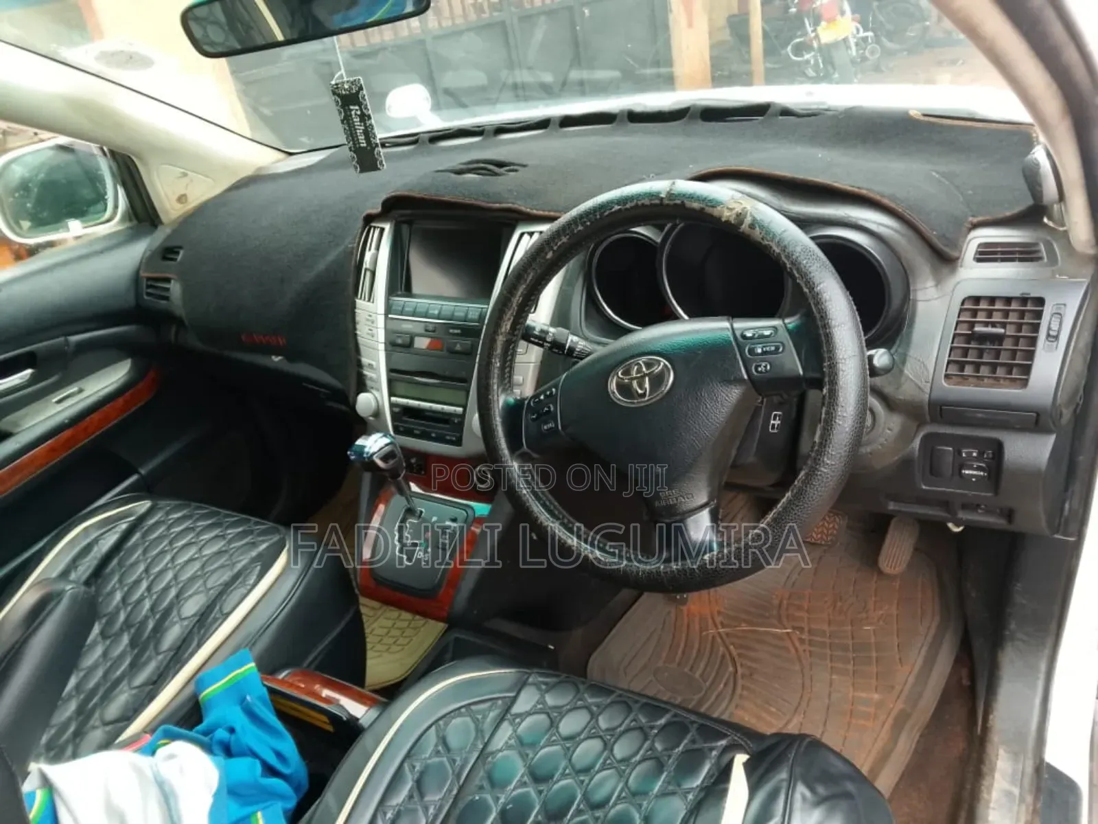 Toyota Harrier 2004 White