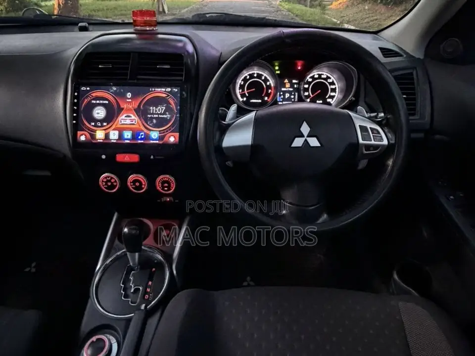 Mitsubishi RVR 2.0 2011 Gray