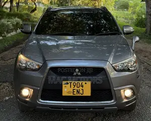Mitsubishi RVR 2.0 2011 Gray