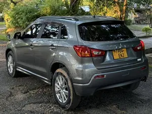 Mitsubishi RVR 2.0 2011 Gray