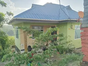 3bdrm House in Kiluvya Kwa Komba, Kinondoni for sale