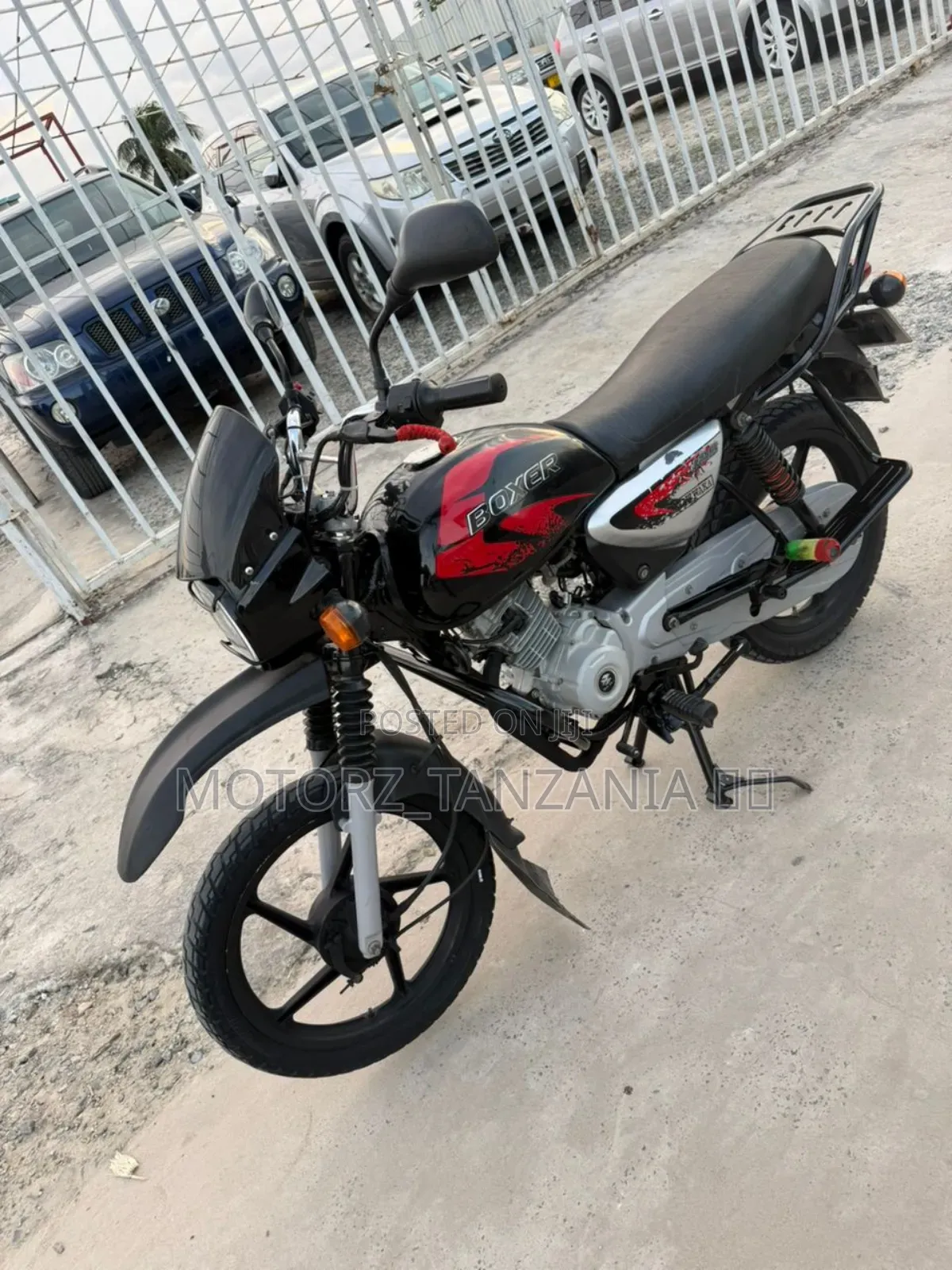 Bajaj Boxer X125 2024 Black