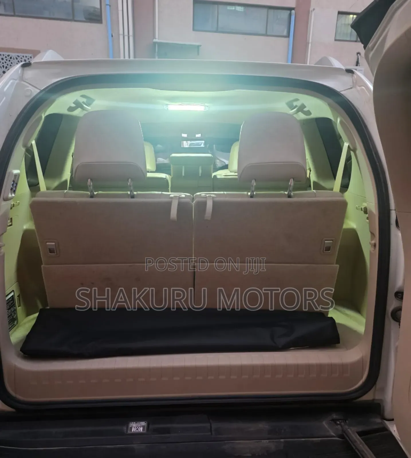 Toyota Land Cruiser Prado 2021 White