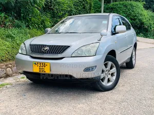 Toyota Harrier 2005 Silver