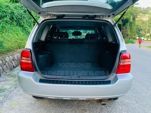 Toyota Harrier 2005 Silver