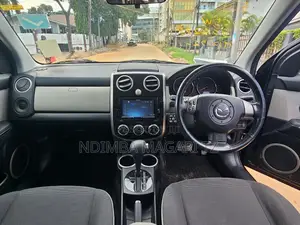 Mazda Verisa 2008 Burgundy