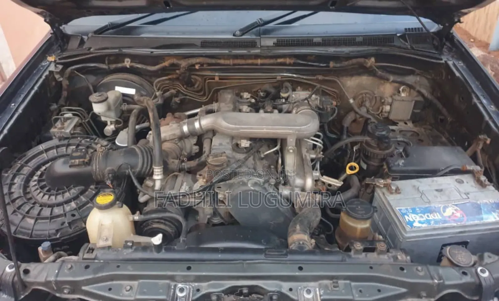 Toyota Hilux 2013 Blue