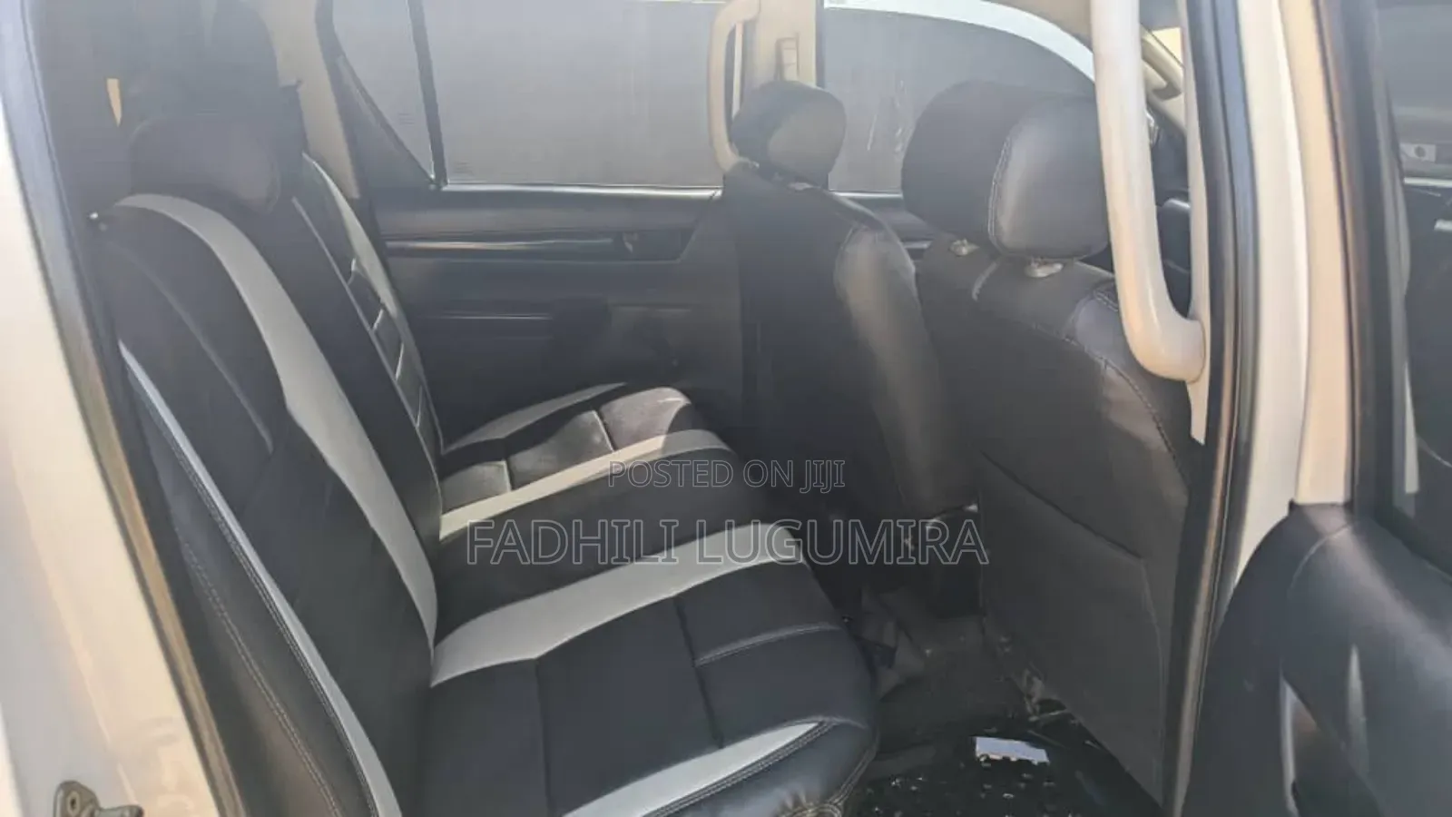 Toyota Hilux 2018 White