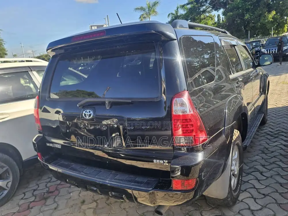 Toyota Hilux Surf 2.7 SSR 2007 Black