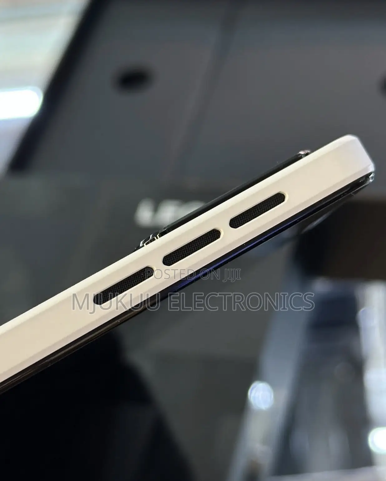 New Lenovo Legion Y700 512 GB White