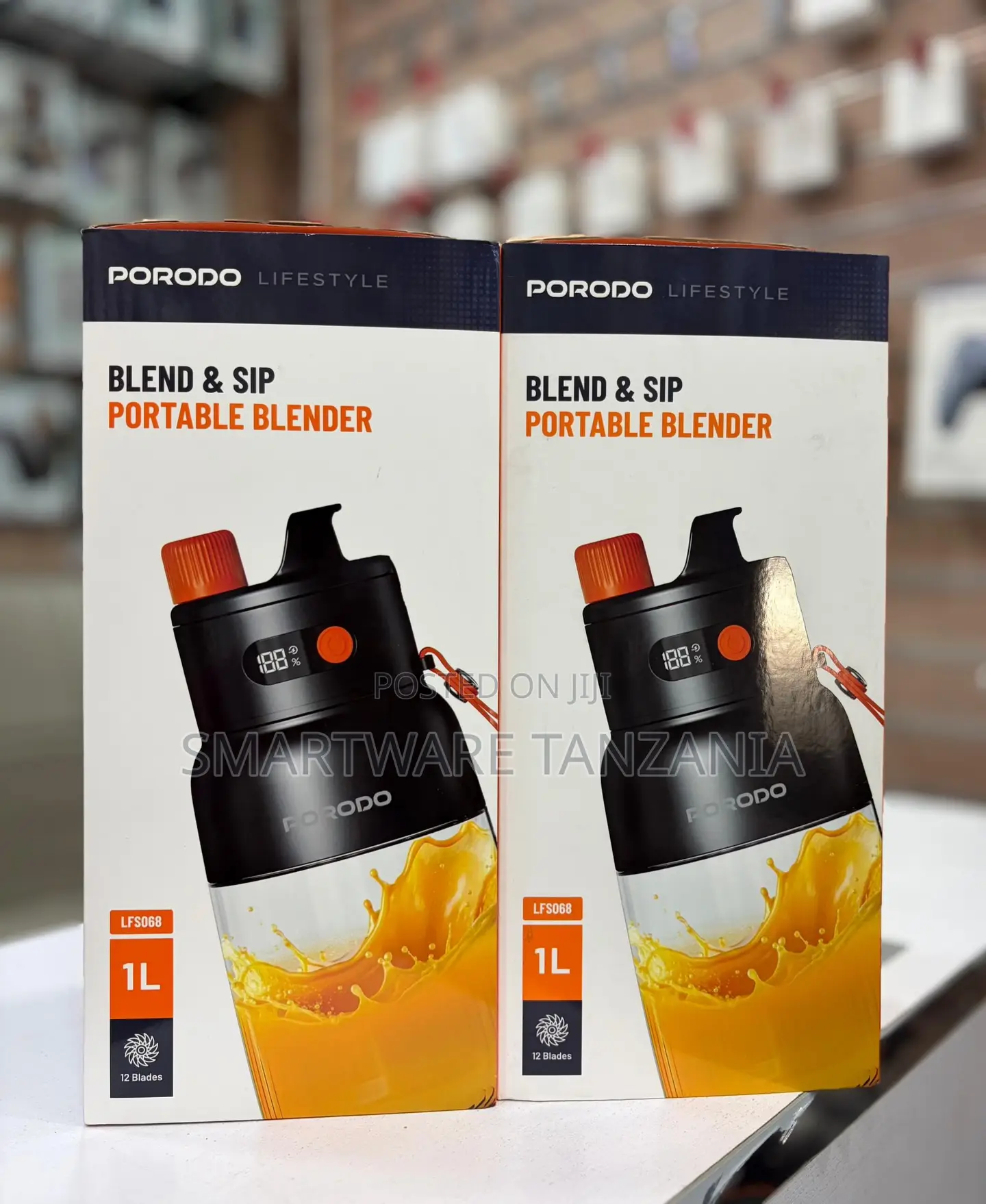 Porodo Lifestyle Blend and Sip Portable Blender 1l 12 Blades Usb