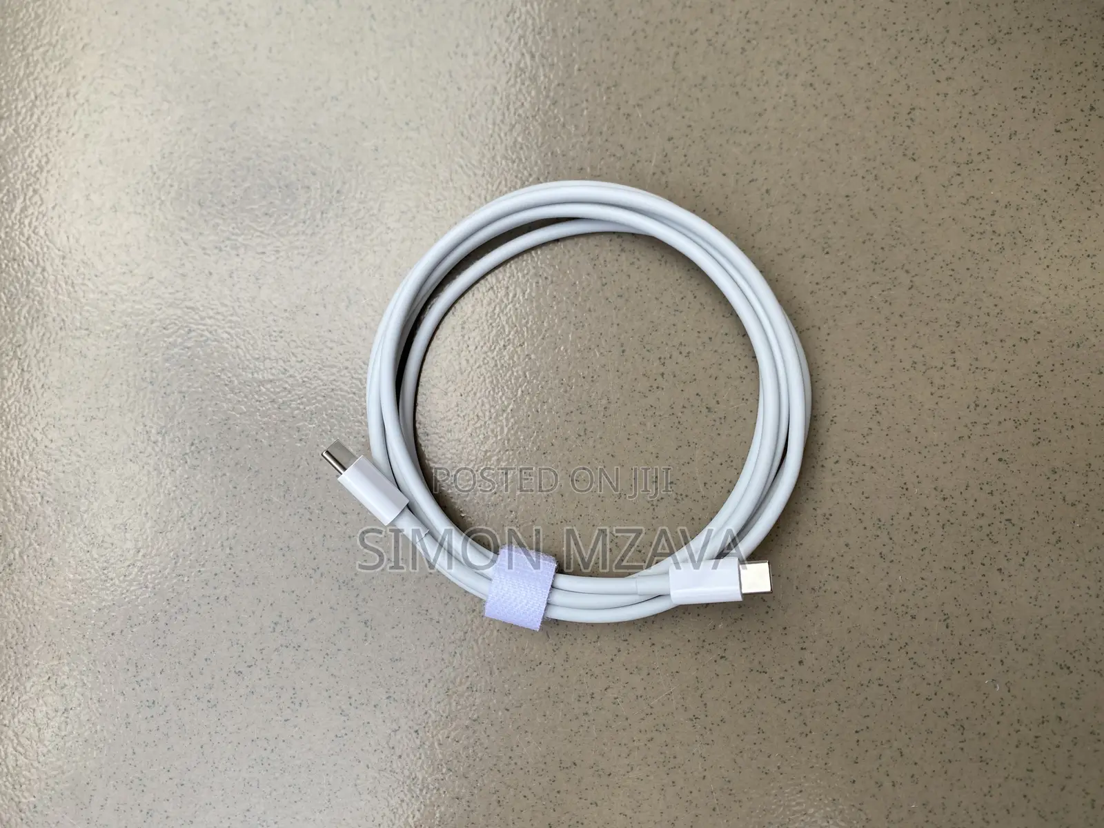 Usb-C Cable Compatible With Macbook, iPad, iPhone.