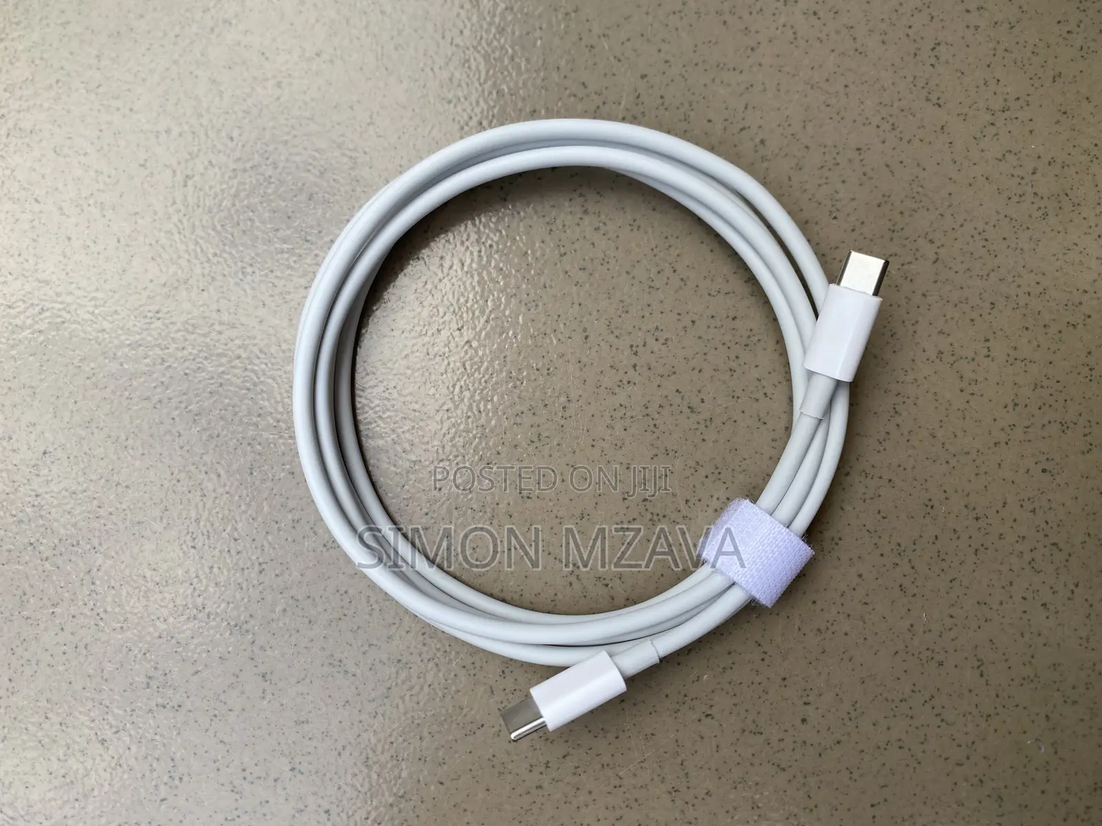 Usb-C Cable Compatible With Macbook, iPad, iPhone.