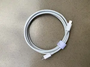 Usb-C Cable Compatible With Macbook, iPad, iPhone.
