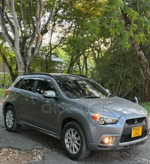 Mitsubishi RVR 2.0 2011 Gray