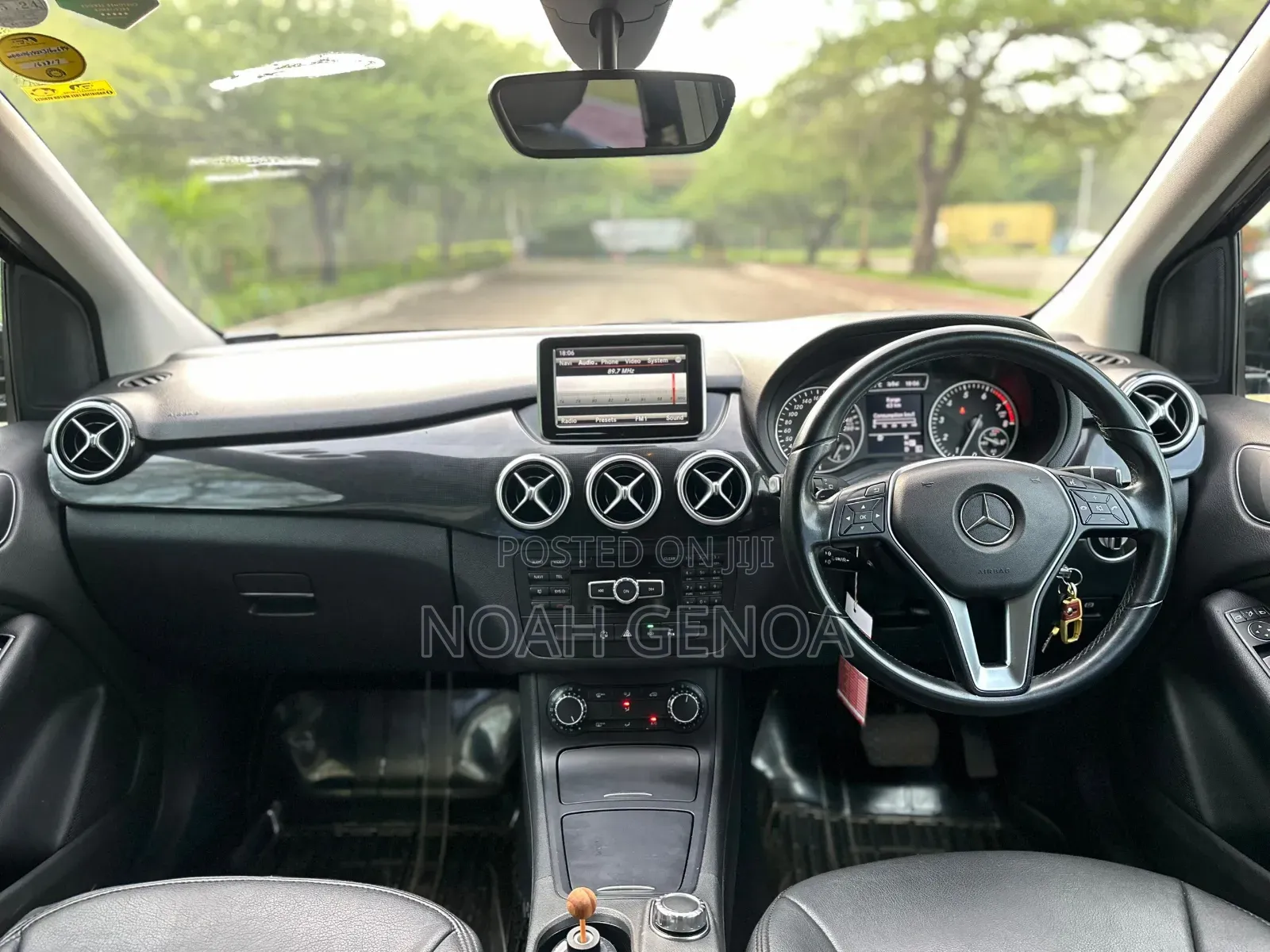 Mercedes-Benz B-Class 2013 Black