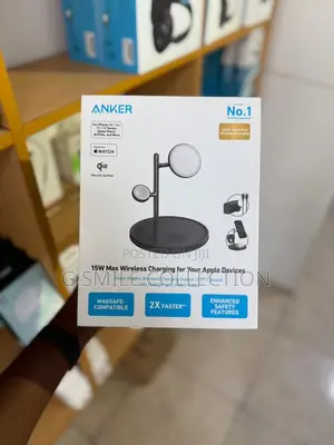 Anker Maggo Wireless Charging Station (3-in-1 Stand)