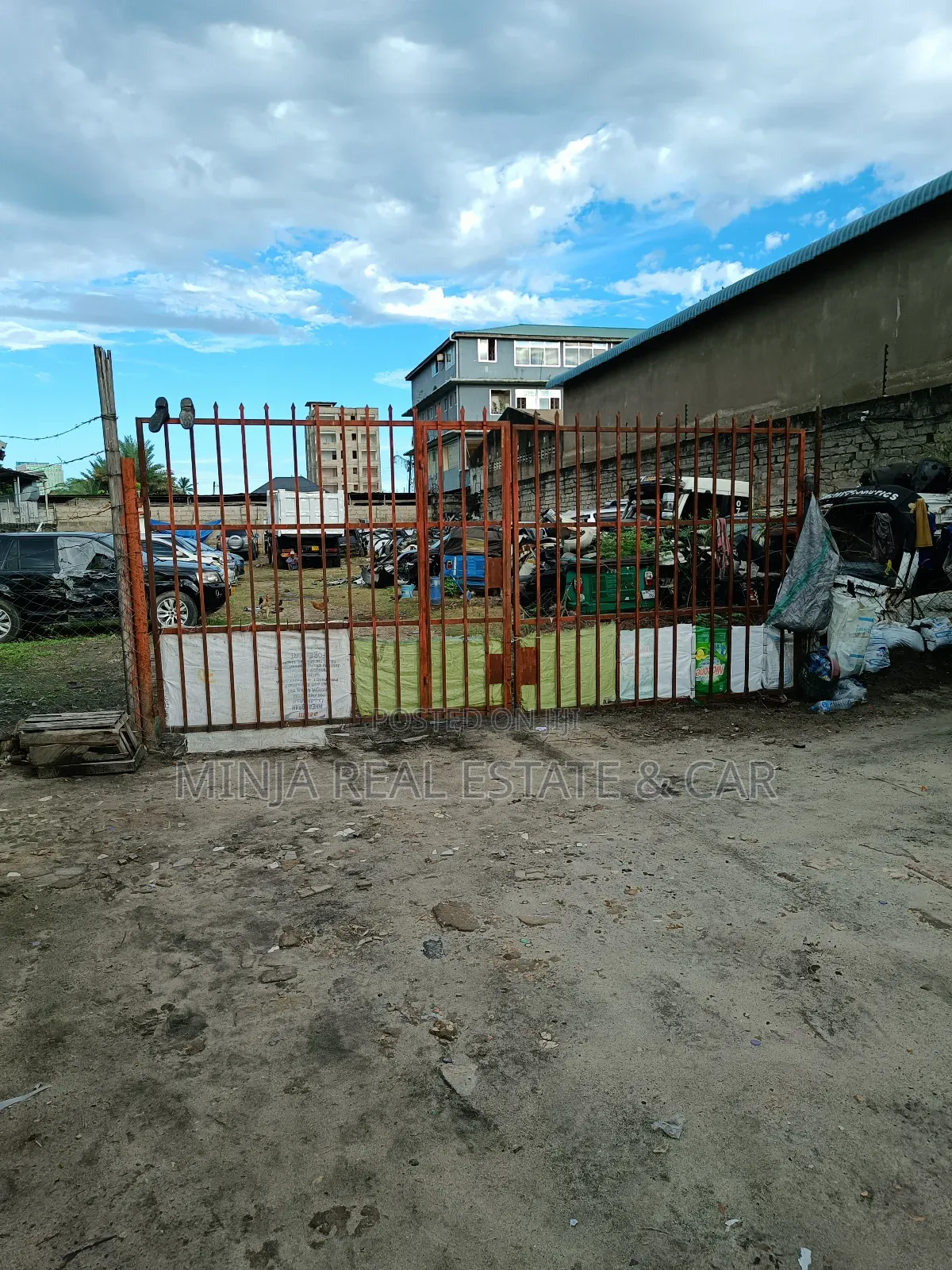 Commercial Plot for Sale in Makumbusho