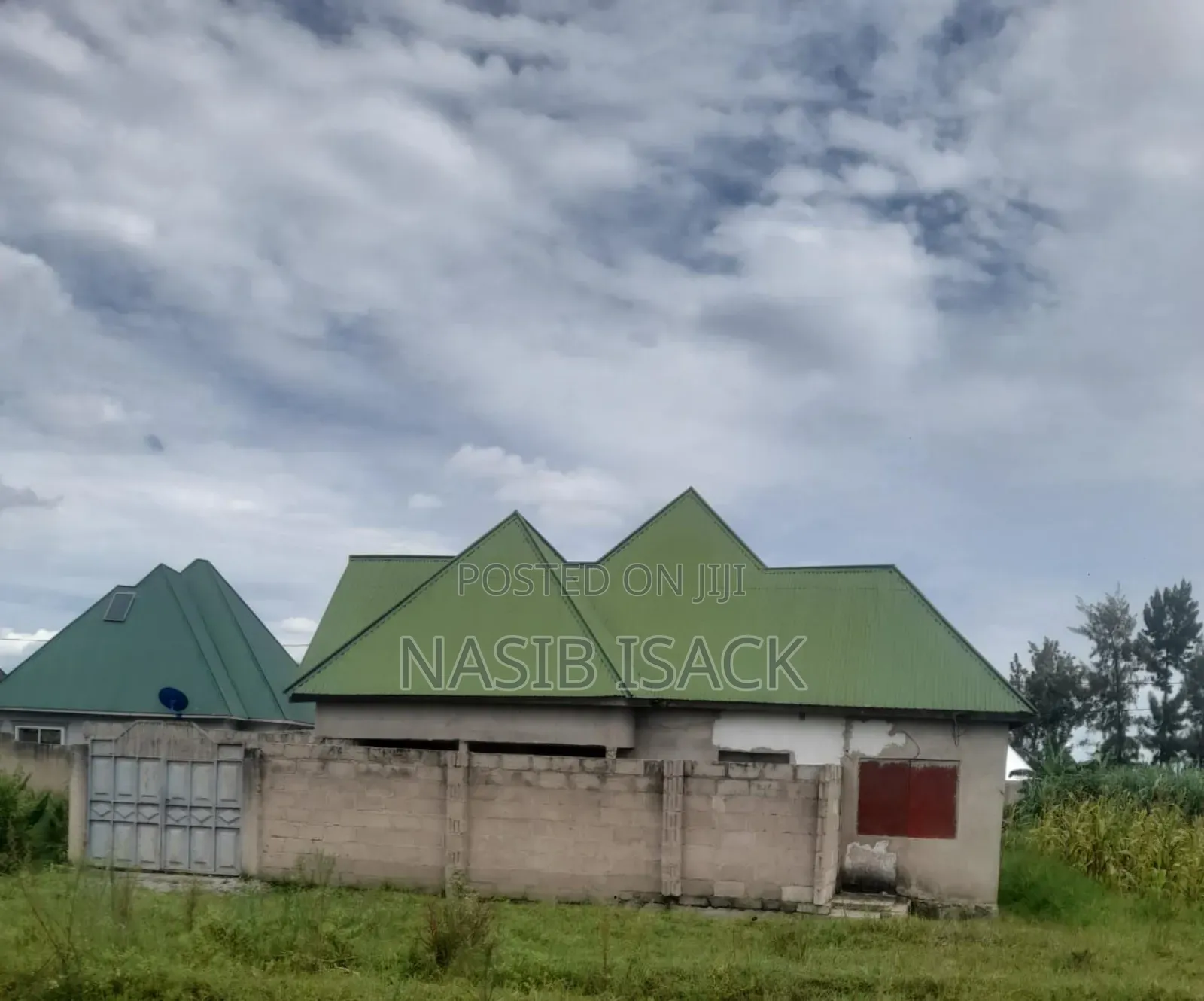 3bdrm House in Nyamongoro for sale