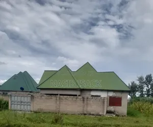 3bdrm House in Nyamongoro for sale
