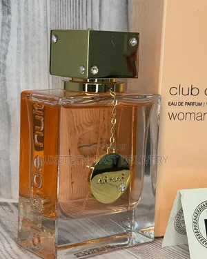 Armaf Club De Nuit Woman Perfume - Elegant and Sophisticated Fragrance