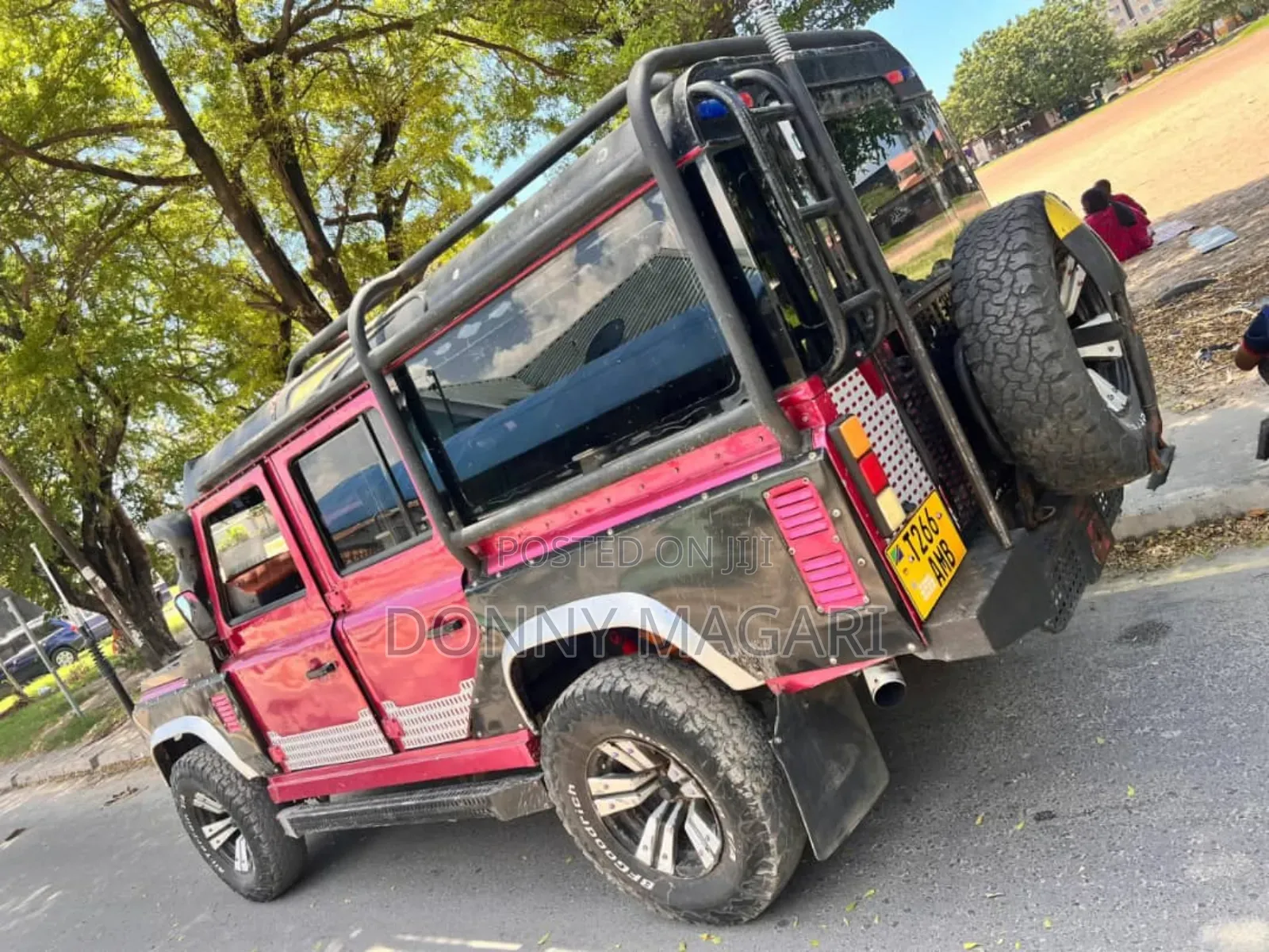 Land Rover Defender 2015 Red