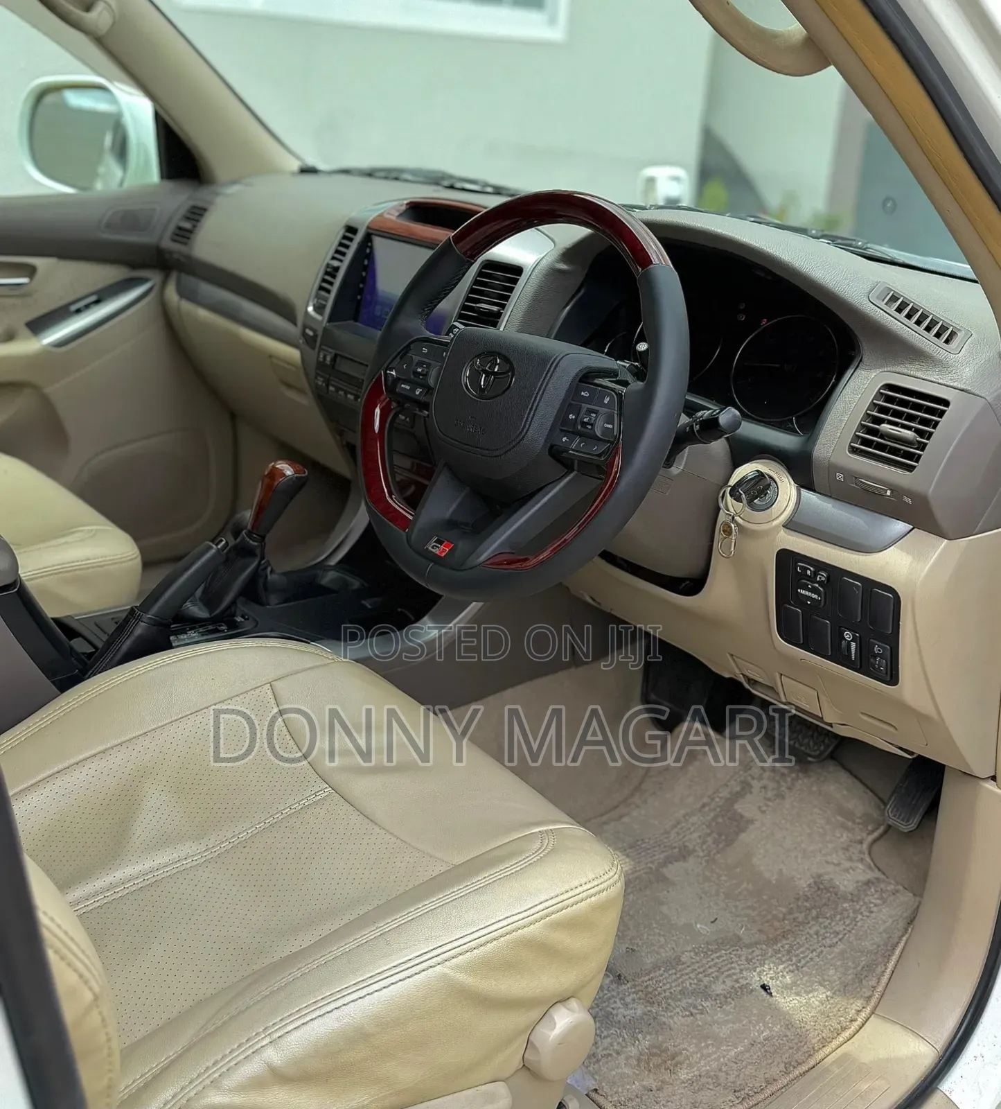 Toyota Land Cruiser Prado 2007 White