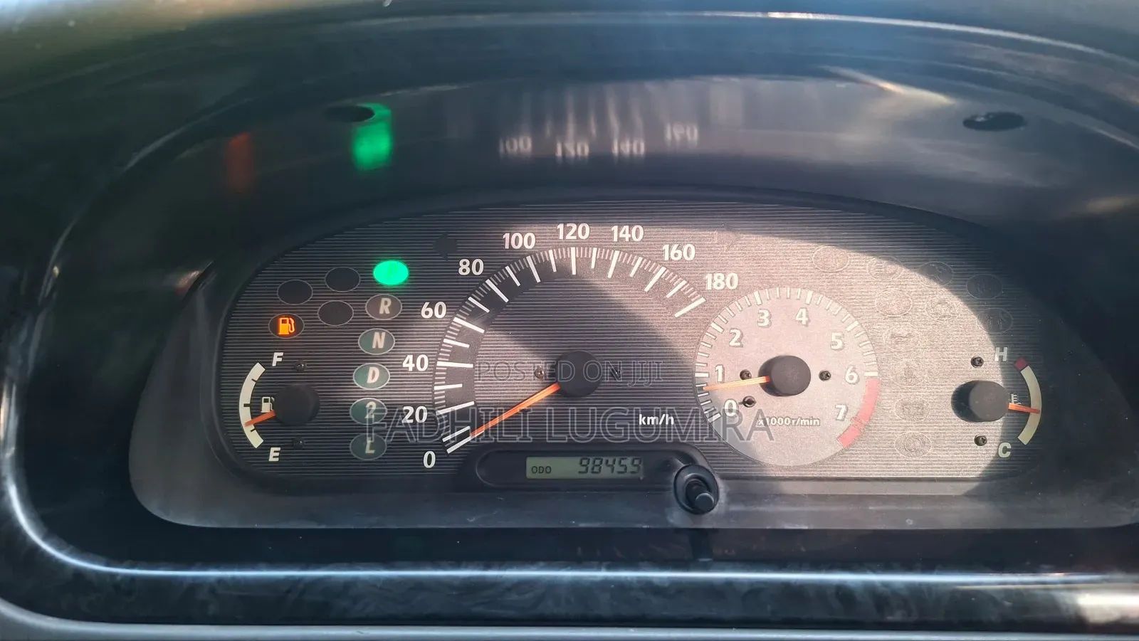 Toyota Noah 2001 Pearl