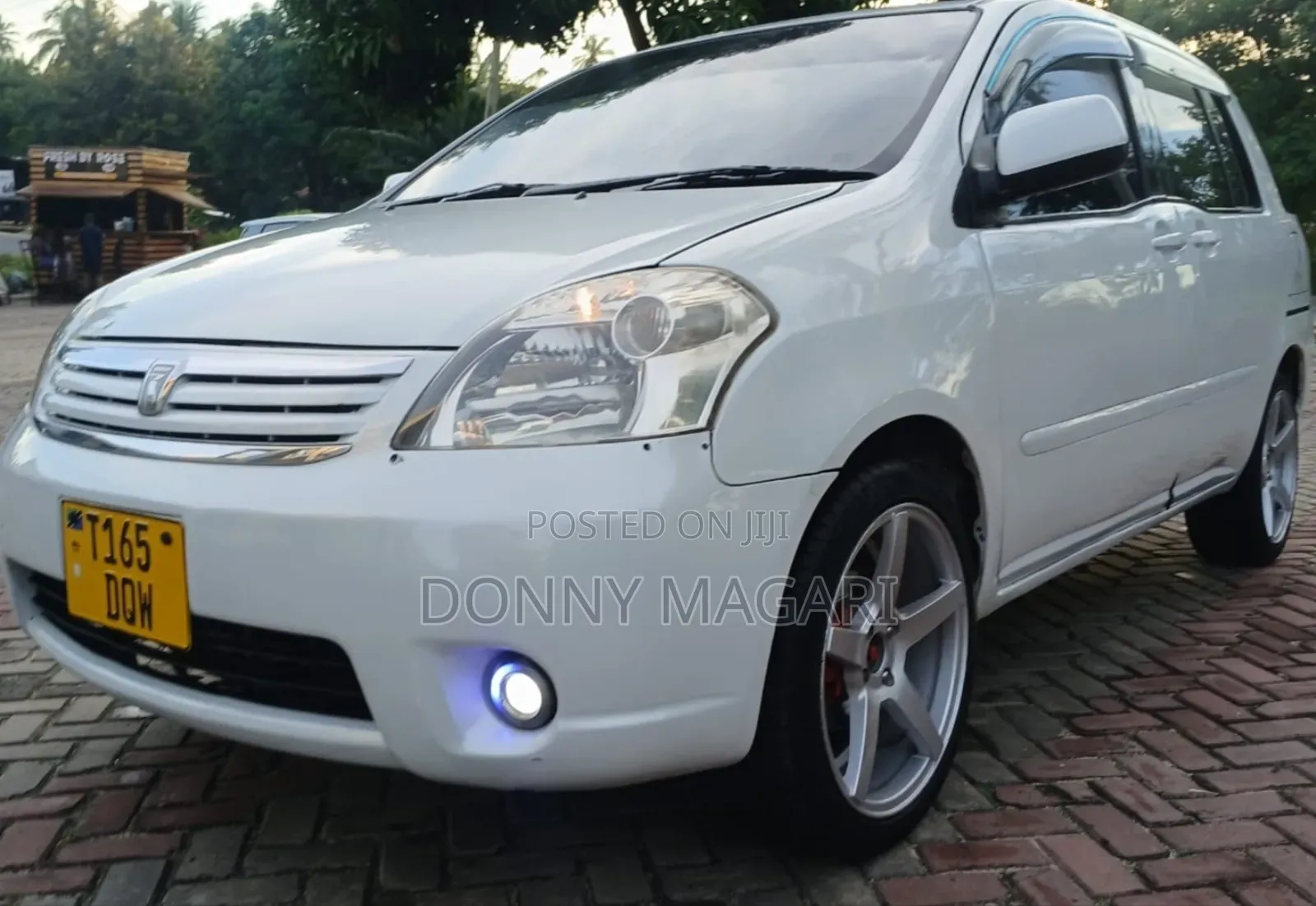 Toyota Raum 2005 White