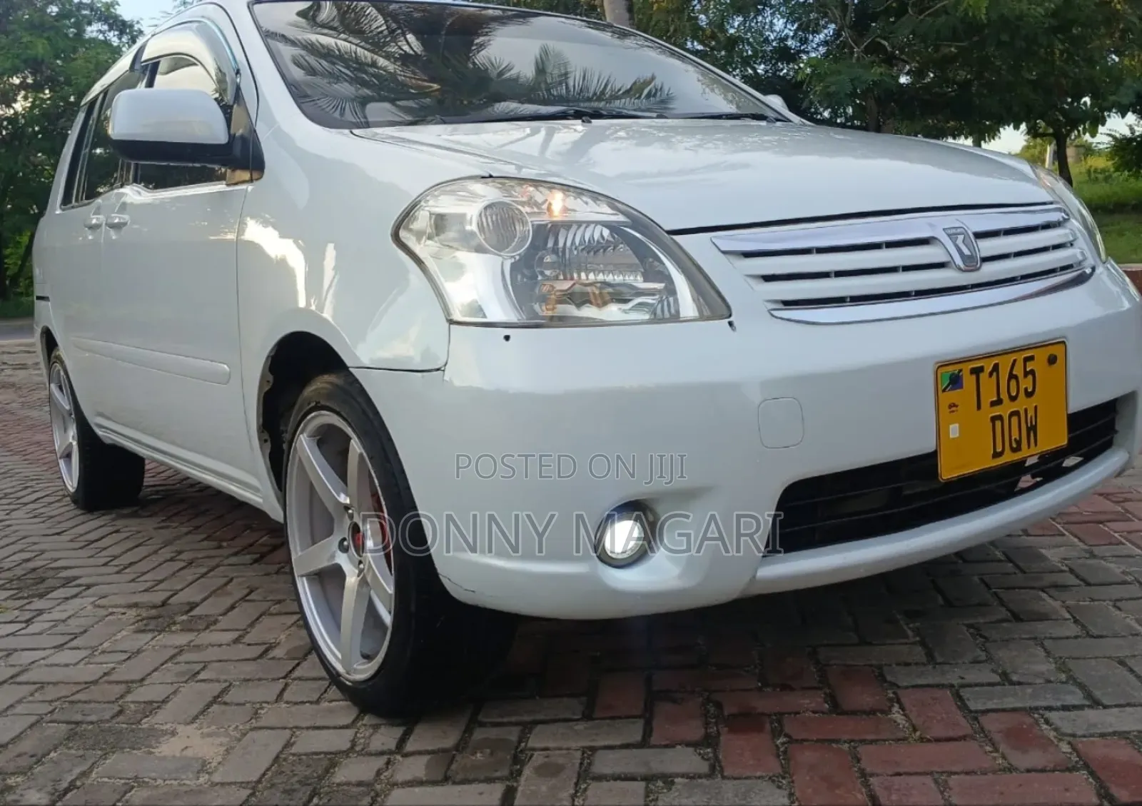 Toyota Raum 2005 White