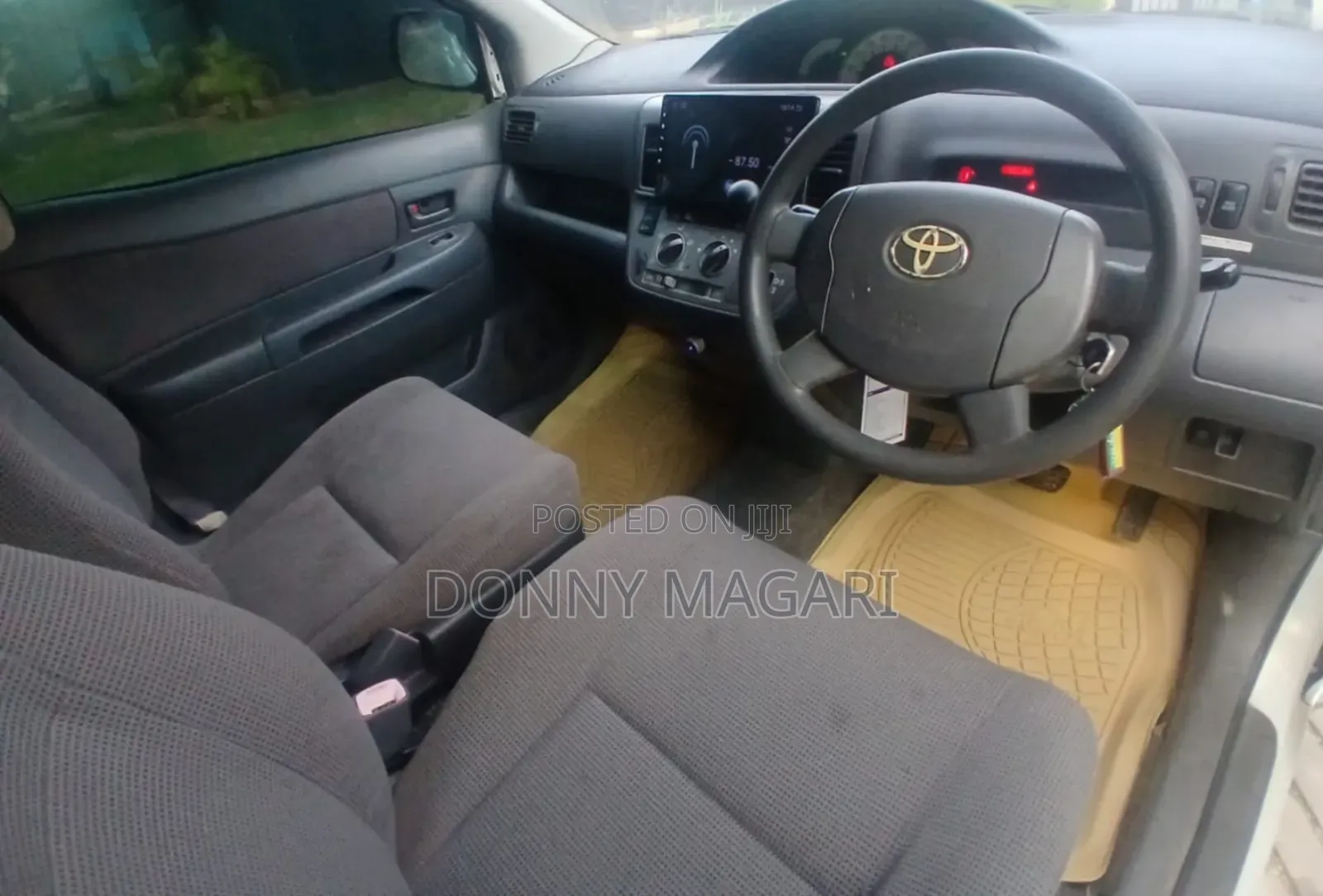 Toyota Raum 2005 White