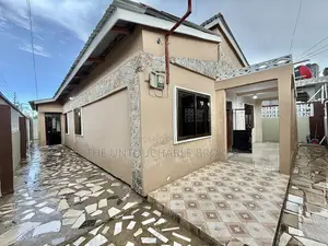 3bdrm House in Sinza Madukani for rent