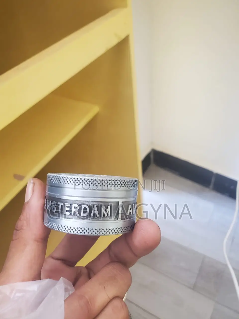 Medium Grinders Available Karibuni Sanaa
