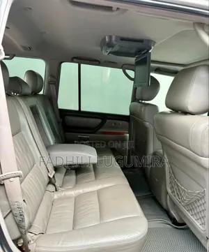 Toyota Land Cruiser 2007 Silver